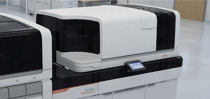 Used For Sale SIEMENS Atellica IM 1300 Analyzer & Atellica IM 1600 Chemistry Analyzer